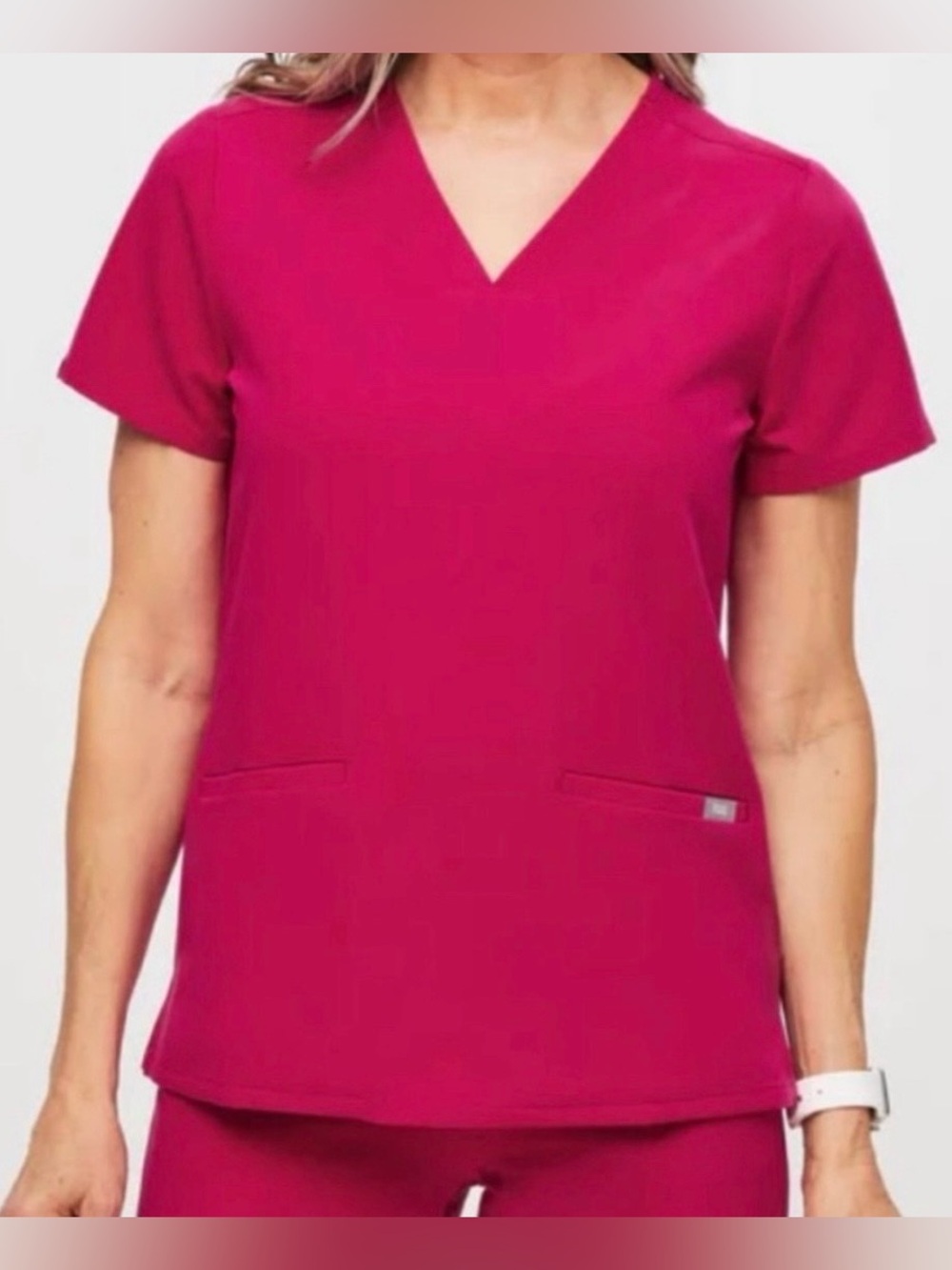 FIGS Casma Three-Pocket Scrub Top Size-Medium Limited color-Ultra Rose. NWT
